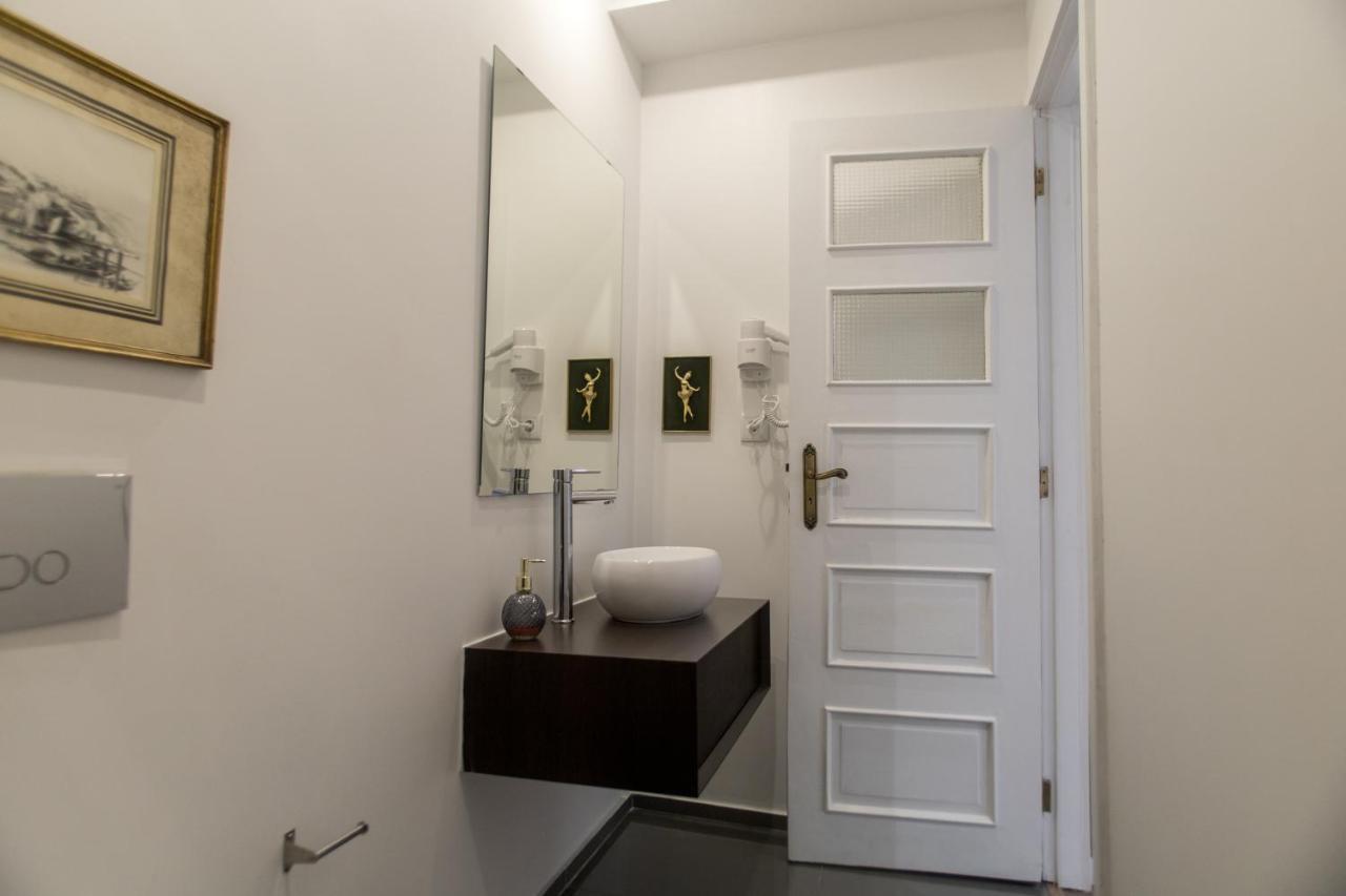 Almada Studios & Suites Πόρτο Εξωτερικό φωτογραφία