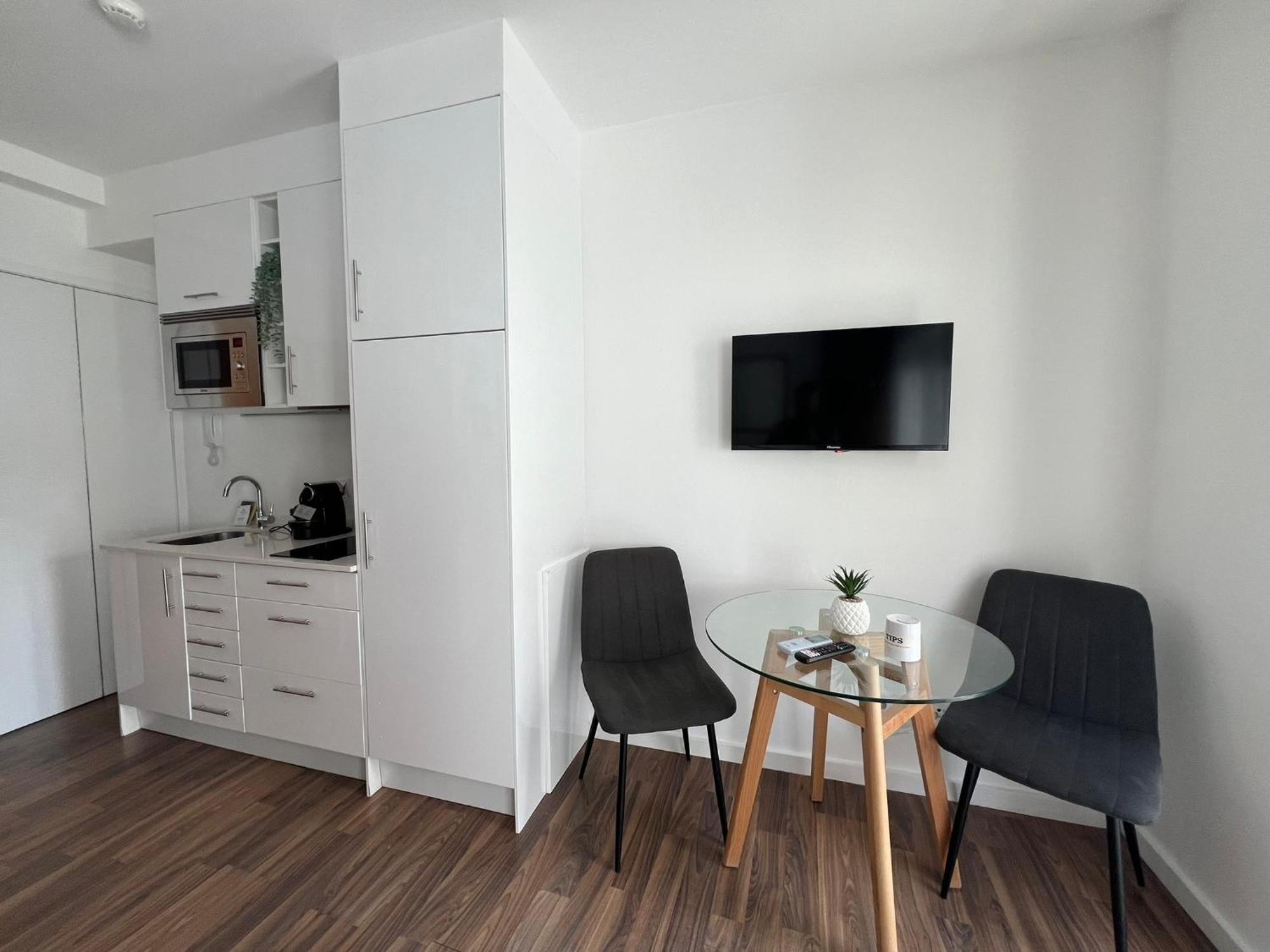 Almada Studios & Suites Πόρτο Εξωτερικό φωτογραφία